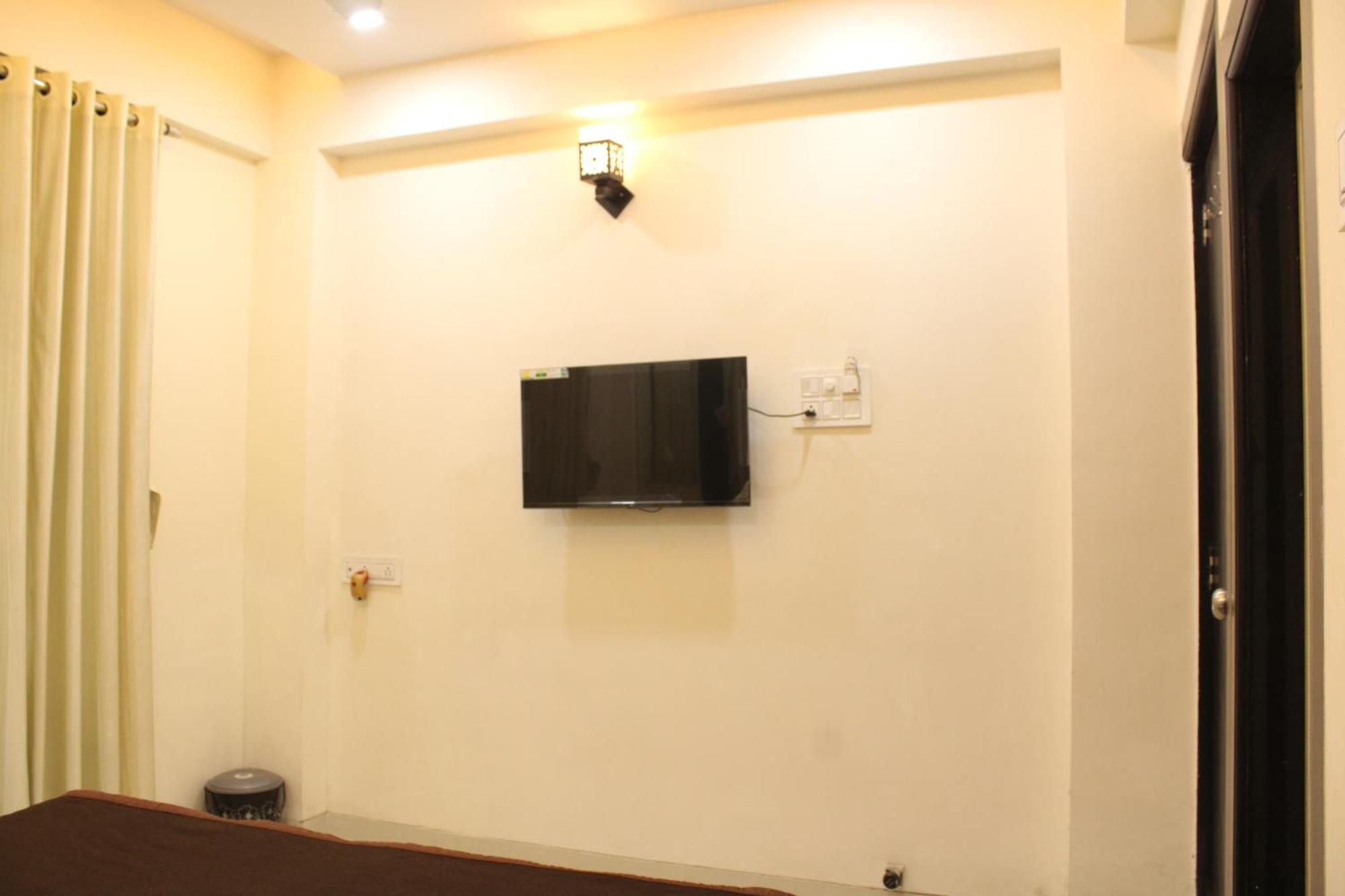 Sukhakarta Holiday Home Alībāg Dış mekan fotoğraf